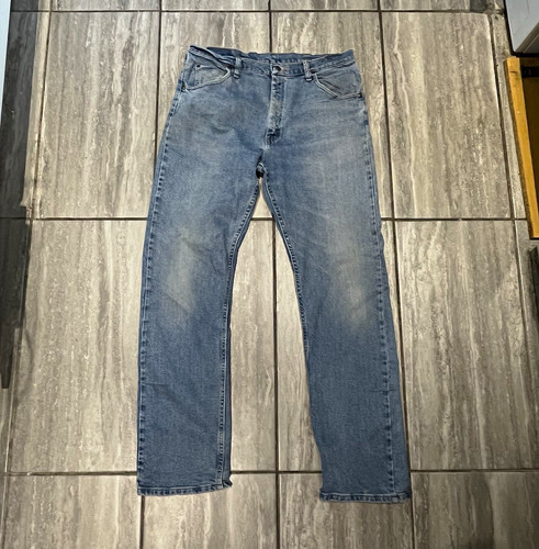 Wrangler straight leg jeans - wrangler,