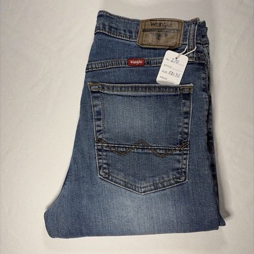 Wrangler light wash straight - wrangler,
