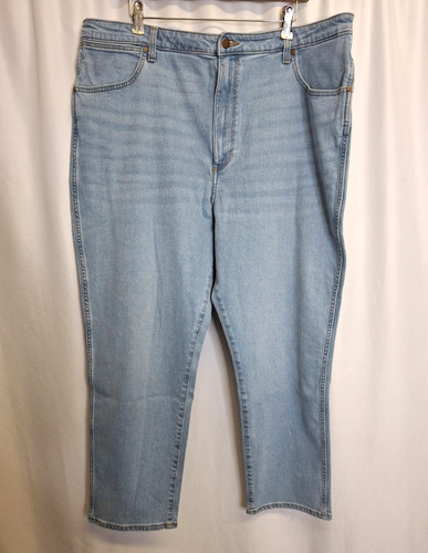 Wrangler mom jeans light wash - jeans,
